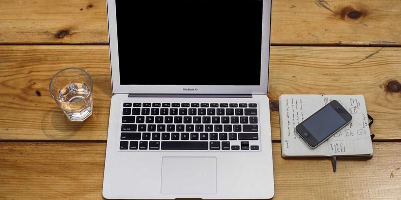 企业工装定制指南：职业装如何成为品牌战略的延伸