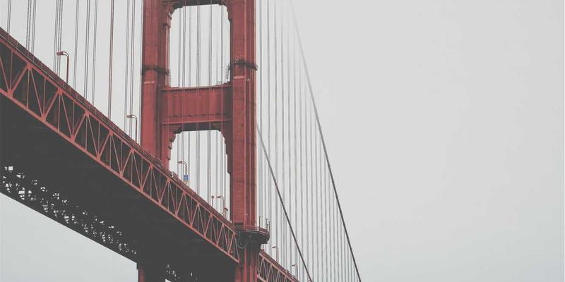 大数据驱动的职业装定制革命：如何用群体数据优化工装版型与舒适度