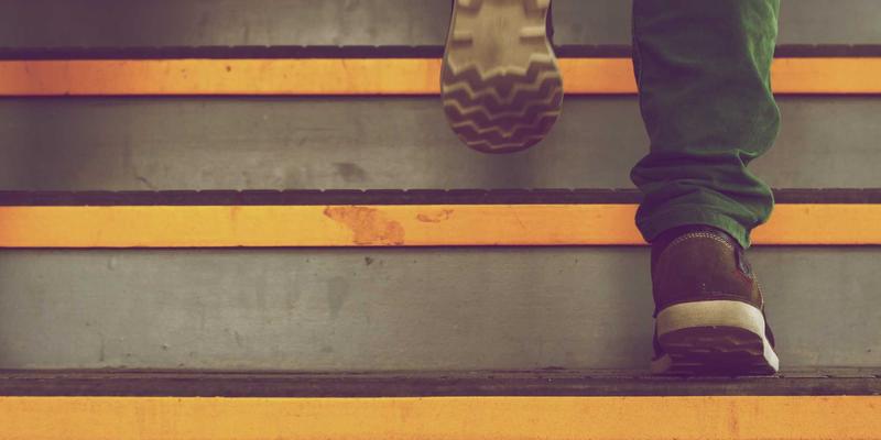 工作服定制新解法：柔性供应链如何以“小批量、多批次”破解服装定制库存难题