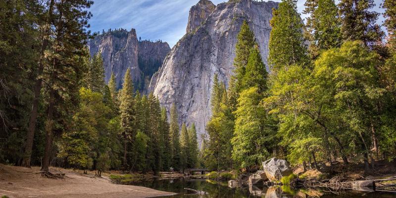 服装定制61：工装制服、工作服定制与职业装的全方位指南